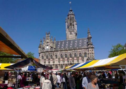 Boekenmarkt in Middelburg